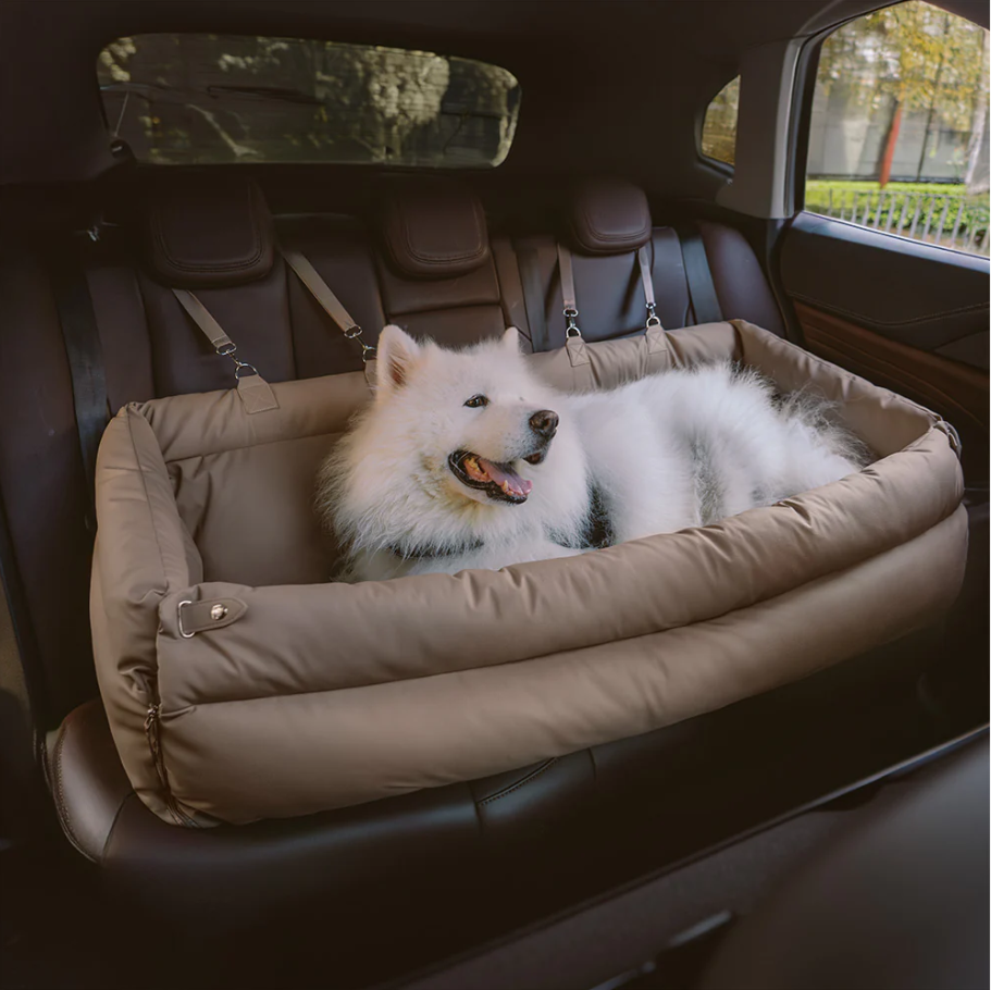 CloudyPaw™ Deluxe Back Seat Carrier